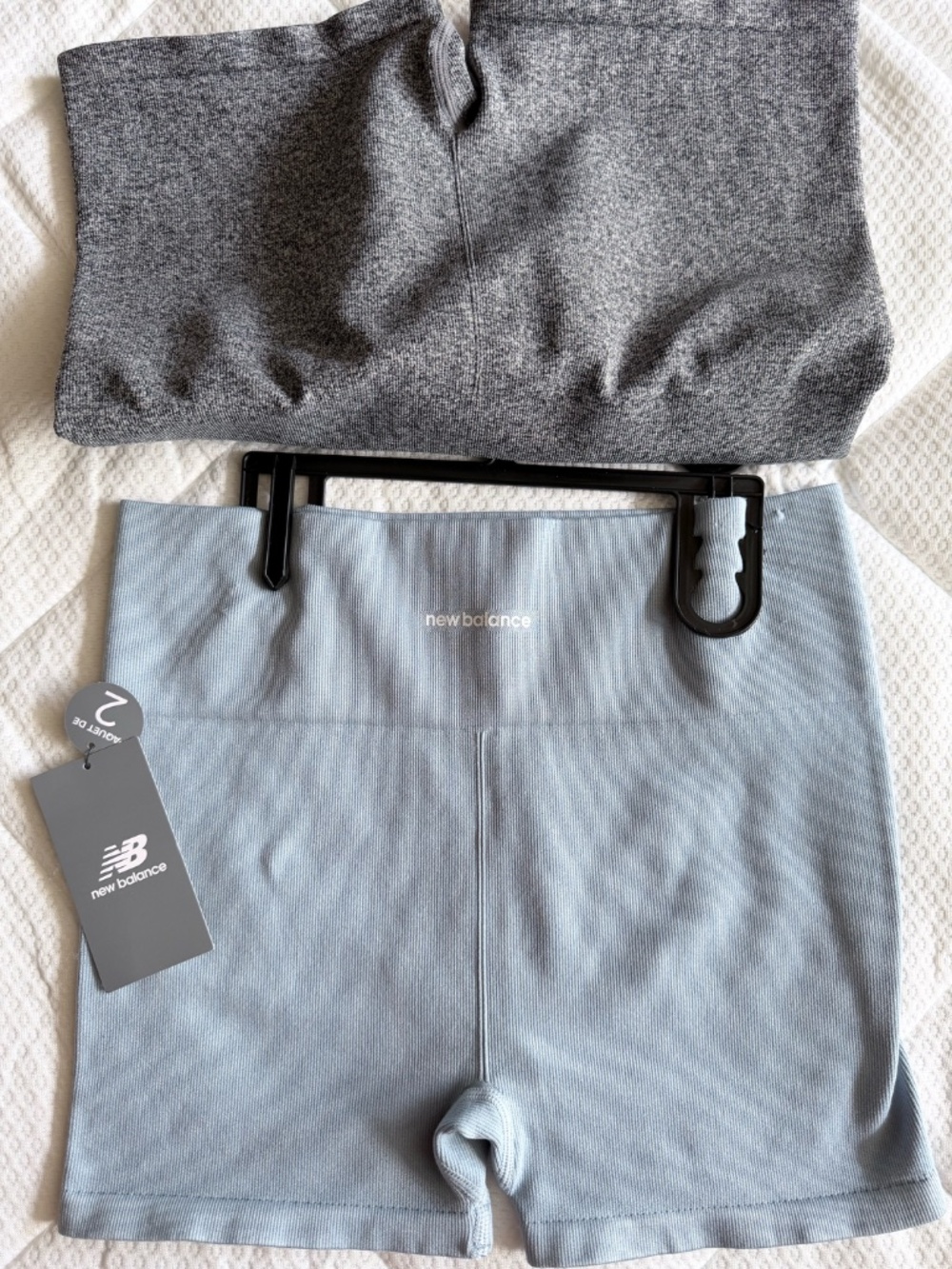 NEW BALANCE - Picture 3 of 3